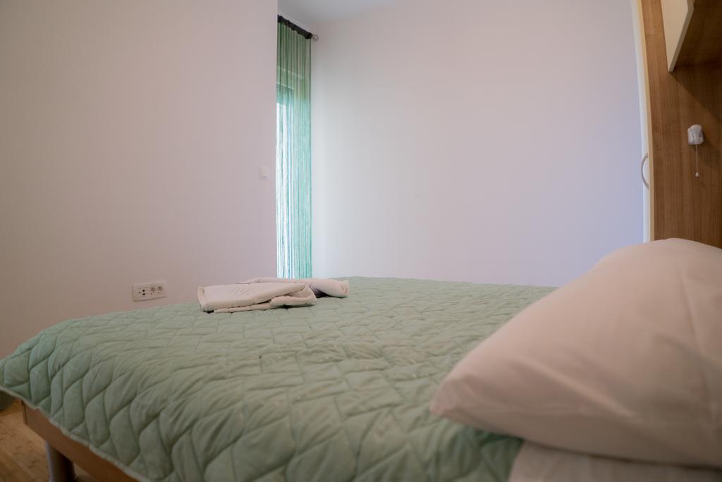 Apartmani Ruzica ماكارسكا المظهر الخارجي الصورة
