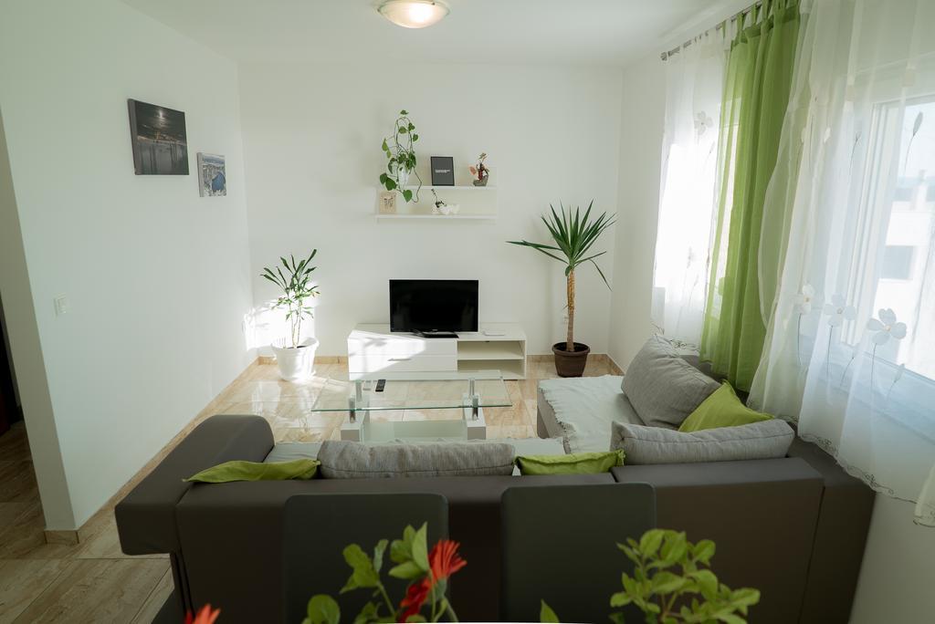 Apartmani Ruzica ماكارسكا المظهر الخارجي الصورة
