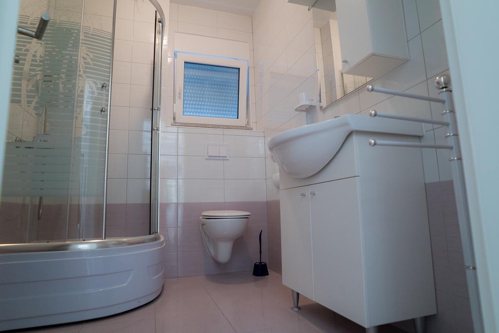 Apartmani Ruzica ماكارسكا المظهر الخارجي الصورة