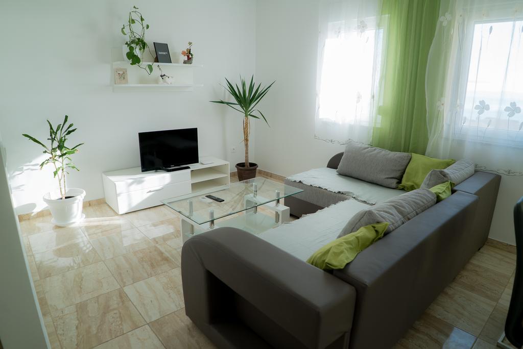 Apartmani Ruzica ماكارسكا المظهر الخارجي الصورة